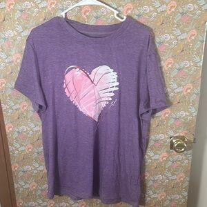 Women’s Purple Heart Graphic Tee - Pink Heart Design XXL